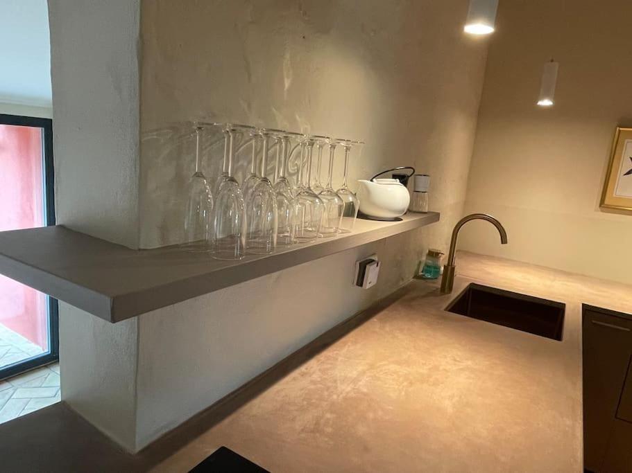 Grosse Wohnung Mit Loggia Templin Esterno foto